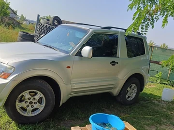 Авто Mitsubishi Pajero 2003 № 8960014