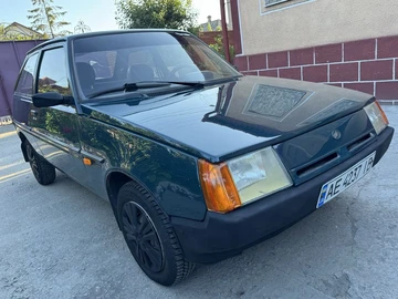 Авто ЗАЗ 1102 2004 № 8960037