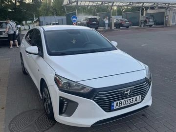 Авто Hyundai Ioniq 2017 № 8960052