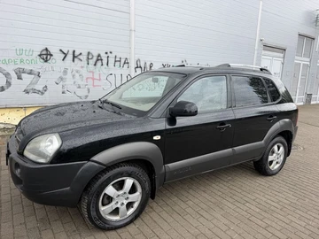 Авто Hyundai Tucson 2005 № 8960087