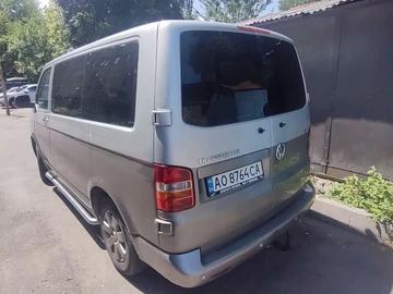 Авто Volkswagen Transporter 2007 № 8960223