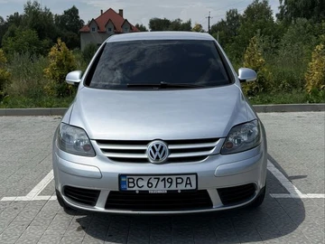 Авто Volkswagen Golf Plus 2005 № 8960236