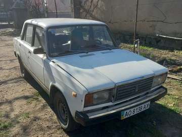 Авто ВАЗ 2107 1985 № 8960293