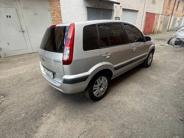 Авто Ford Fusion 2006 № 8960312
