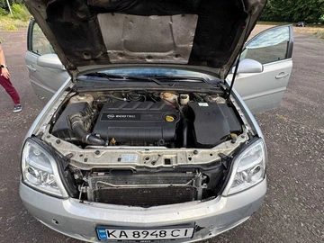 Авто Opel Vectra 2004 № 8960334