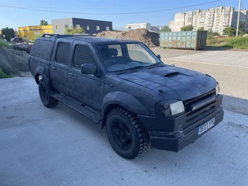 Авто Nissan Navara 2004 № 8960621
