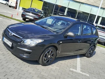 Авто Hyundai I30 2010 № 8960627