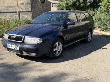 Авто Skoda Octavia 2002 № 8960791