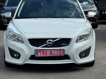 Авто Volvo C30 2011 № 8960879