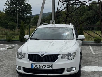 Авто Skoda Superb 2012 № 8960977
