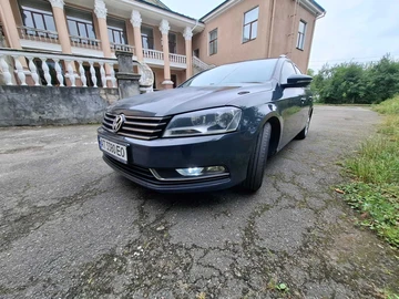 Авто Volkswagen Passat Variant 2014 № 8960989