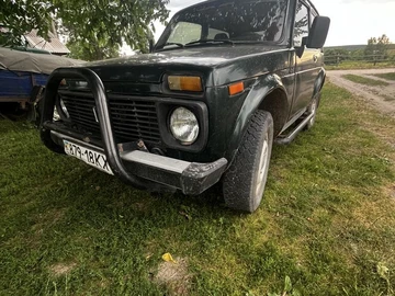 Авто ВАЗ 2121 1990 № 8960997