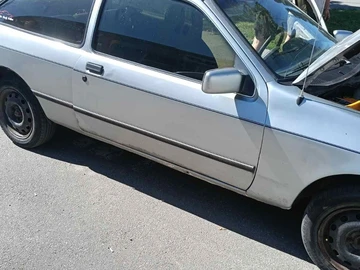 Авто Ford Sierra 1986 № 8960998