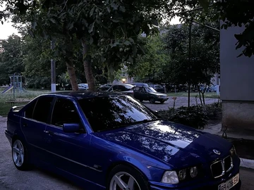 Авто BMW 3 Серия 1995 № 8961042