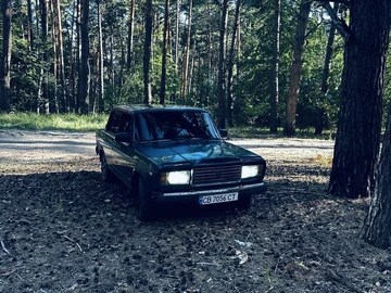 Авто ВАЗ 2107 2000 № 8961180