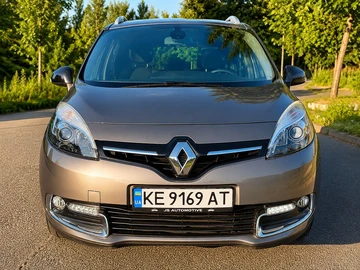 Авто Renault Grand Scenic 2015 № 8961184