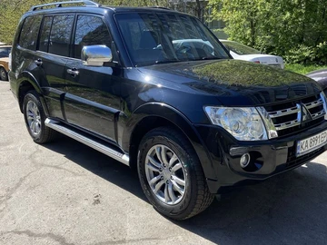 Авто Mitsubishi Pajero 2011 № 8961202