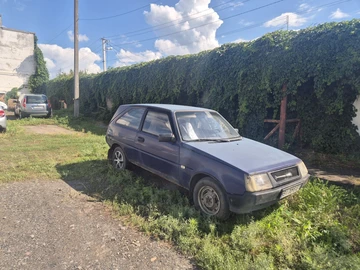 Авто ЗАЗ 1102 2005 № 8961409