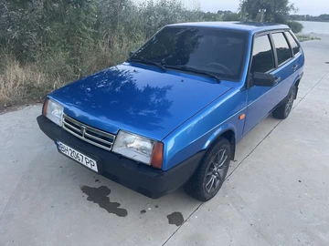 Авто ВАЗ 2109 1992 № 8961642