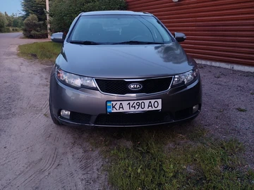 Авто KIA Cerato Forte  2010 № 8961929