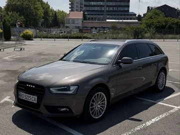 Авто Audi A4 2018 № 8961987
