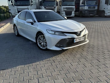 Авто Toyota Camry 2019 № 8962035