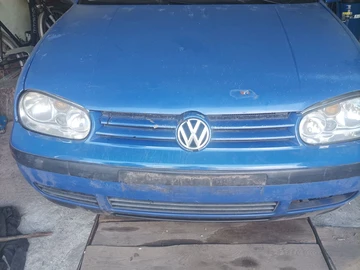 Авто Volkswagen Golf 2001 № 8962039