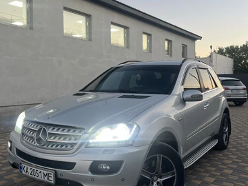 Авто Mercedes Ml Серия 2008 № 8962111