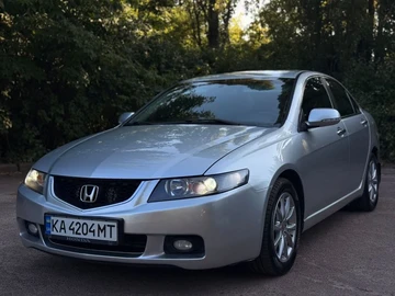 Авто Honda Accord 2004 № 8962178