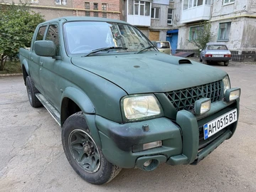 Авто Mitsubishi L 200 2000 № 8962200