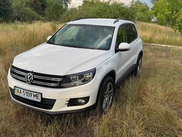 Авто Volkswagen Tiguan 2012 № 8962252