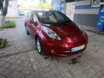 Авто Nissan Leaf 2011 № 8962290