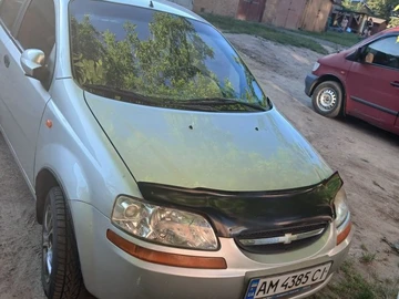 Авто Chevrolet Aveo 2004 № 8962337