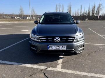 Авто Volkswagen Tiguan 2018 № 8962353
