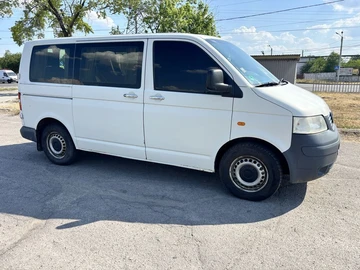 Авто Volkswagen Transporter 2006 № 8962361