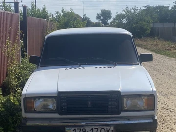 Авто ВАЗ 2107 2001 № 8962389