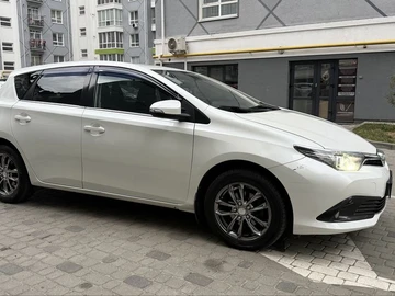 Авто Toyota Auris 2017 № 8962418