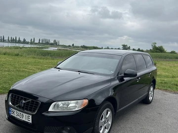 Авто Volvo V70 2009 № 8962474
