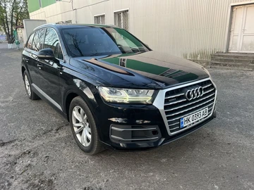 Авто Audi Q7 2017 № 8962496