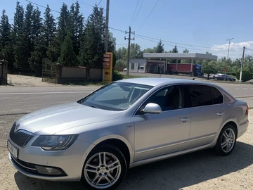 Авто Skoda Superb 2014 № 8962534