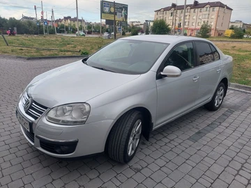 Авто Volkswagen Jetta 2010 № 8962554