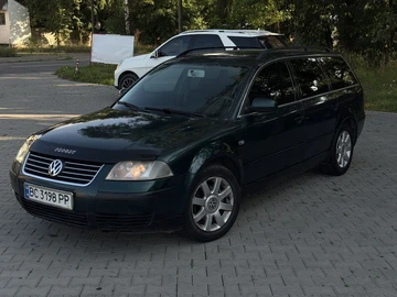 Авто Volkswagen Passat Variant 2001 № 8962561
