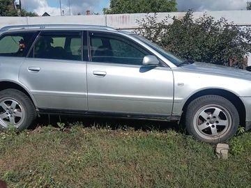 Авто Audi A4 1999 № 8962675