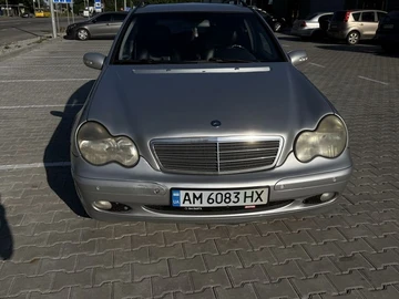 Авто Mercedes 220 2002 № 8962679