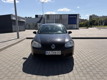 Авто Volkswagen Golf 2004 № 8962733