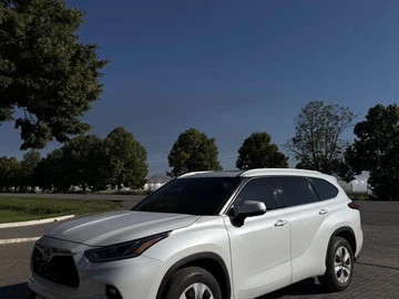 Авто Toyota Highlander 2022 № 8962833