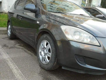 Авто KIA Cee X27 D 2008 № 8962879