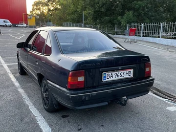 Авто Opel Vectra 1991 № 8962900