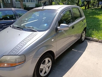 Авто Chevrolet Aveo 2005 № 8962926