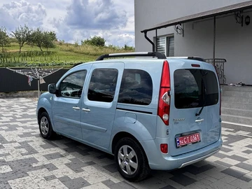 Авто Renault Kangoo Passenger 2012 № 8963038